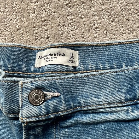 Mid Rise Mom Short - Picture 3 of 5